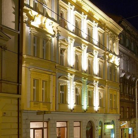 Hotel Patio Prague Luaran gambar